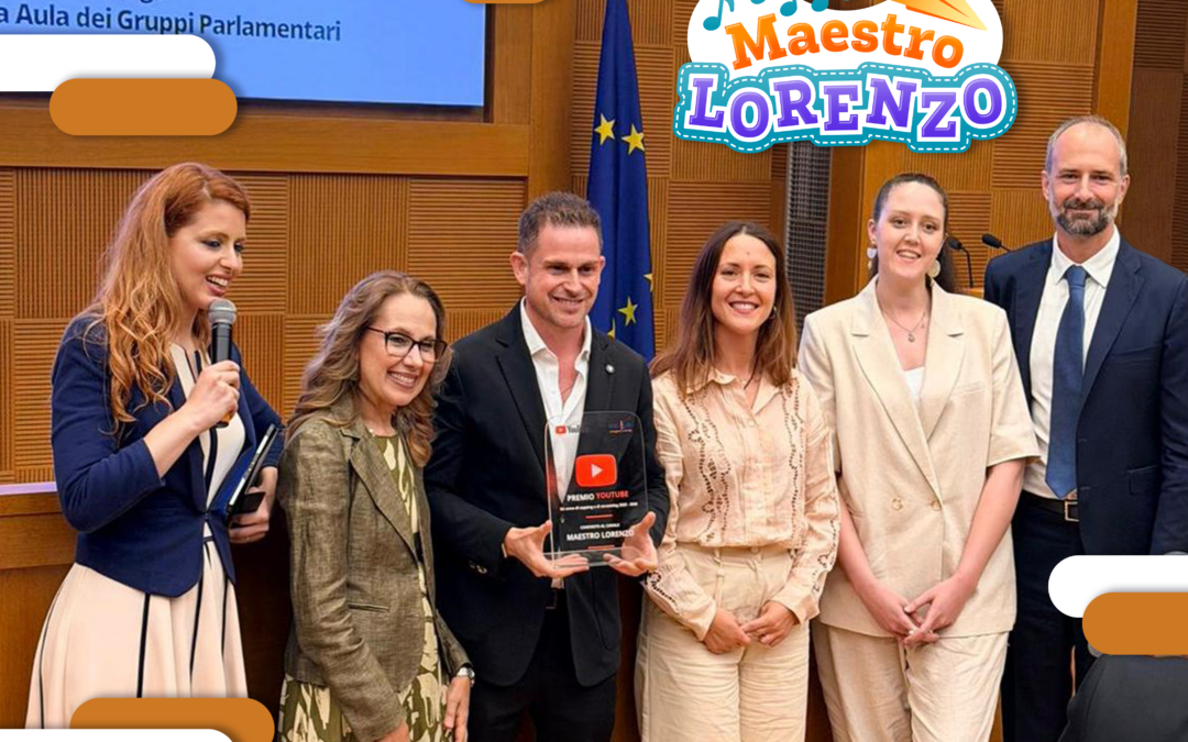 Maestro Lorenzo receives the MOIGE Award